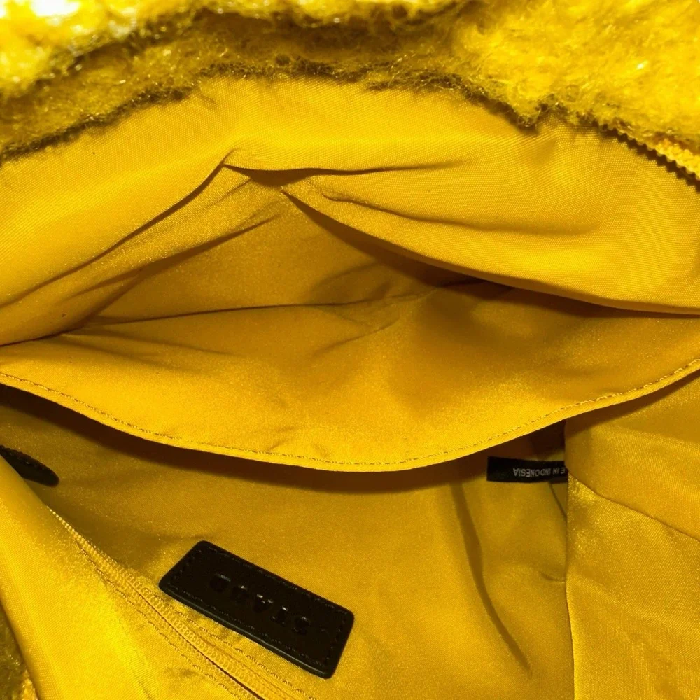 HTF Staud Felix Faux Sherpa Tote Mustard Yellow 220000‎